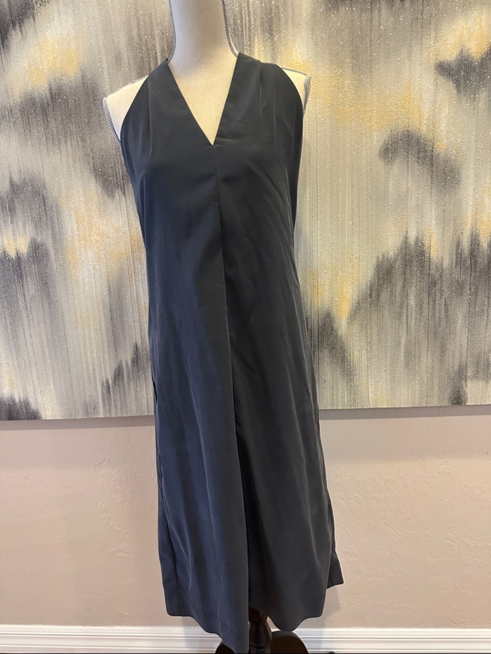 Classic Sleeveless V-Neck Dress